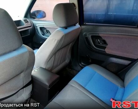 Синий Шкода Фабия, объемом двигателя 1.2 л и пробегом 111 тыс. км за 4200 $, фото 4 на Automoto.ua