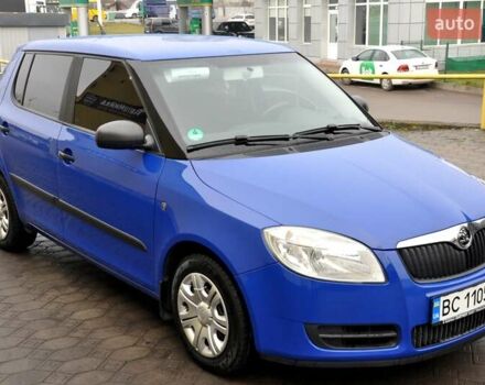 Синий Шкода Фабия, объемом двигателя 1.2 л и пробегом 206 тыс. км за 3999 $, фото 5 на Automoto.ua