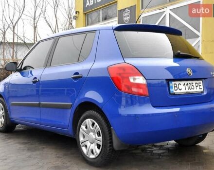 Синий Шкода Фабия, объемом двигателя 1.2 л и пробегом 206 тыс. км за 3999 $, фото 13 на Automoto.ua