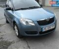Синий Шкода Фабия, объемом двигателя 1.2 л и пробегом 99 тыс. км за 5000 $, фото 1 на Automoto.ua