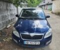 Синій Шкода Фабія, об'ємом двигуна 1.39 л та пробігом 310 тис. км за 3500 $, фото 1 на Automoto.ua