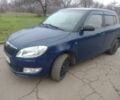 Синий Шкода Фабия, объемом двигателя 1.2 л и пробегом 220 тыс. км за 4000 $, фото 1 на Automoto.ua