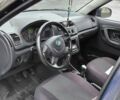 Синій Шкода Фабія, об'ємом двигуна 1.39 л та пробігом 375 тис. км за 3100 $, фото 9 на Automoto.ua