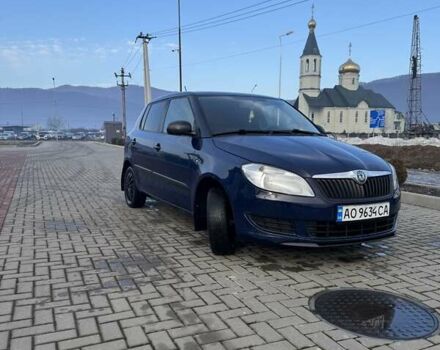 Синий Шкода Фабия, объемом двигателя 1.2 л и пробегом 145 тыс. км за 5250 $, фото 1 на Automoto.ua