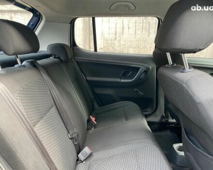 Синий Шкода Фабия, объемом двигателя 1.4 л и пробегом 207 тыс. км за 4990 $, фото 19 на Automoto.ua