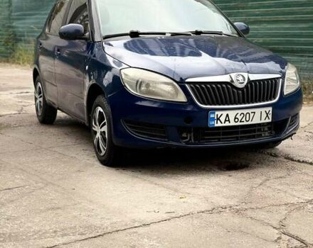 Синій Шкода Фабія, об'ємом двигуна 1.39 л та пробігом 420 тис. км за 2750 $, фото 2 на Automoto.ua