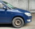 Синий Шкода Фабия, объемом двигателя 1.4 л и пробегом 207 тыс. км за 4240 $, фото 3 на Automoto.ua