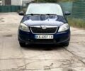 Синий Шкода Фабия, объемом двигателя 1.4 л и пробегом 400 тыс. км за 2950 $, фото 1 на Automoto.ua
