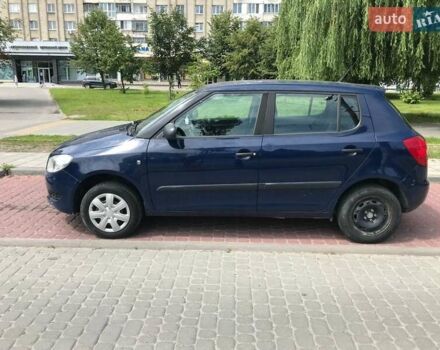 Синій Шкода Фабія, об'ємом двигуна 1.39 л та пробігом 448 тис. км за 4100 $, фото 7 на Automoto.ua