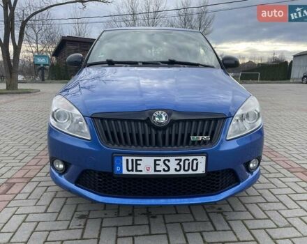 Синий Шкода Фабия, объемом двигателя 1.4 л и пробегом 142 тыс. км за 7899 $, фото 1 на Automoto.ua