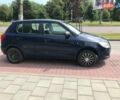 Синій Шкода Фабія, об'ємом двигуна 1.39 л та пробігом 448 тис. км за 4100 $, фото 3 на Automoto.ua