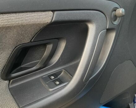 Синий Шкода Фабия, объемом двигателя 1.2 л и пробегом 197 тыс. км за 4500 $, фото 6 на Automoto.ua