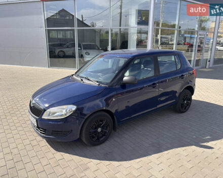 Синий Шкода Фабия, объемом двигателя 1.6 л и пробегом 285 тыс. км за 4700 $, фото 4 на Automoto.ua