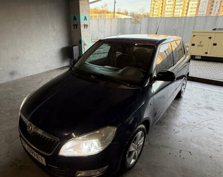 Синий Шкода Фабия, объемом двигателя 1.6 л и пробегом 234 тыс. км за 4800 $, фото 3 на Automoto.ua