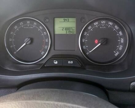 Синий Шкода Фабия, объемом двигателя 1.6 л и пробегом 218 тыс. км за 6500 $, фото 6 на Automoto.ua