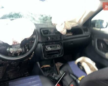 Синій Шкода Фабія, об'ємом двигуна 1.6 л та пробігом 195 тис. км за 2200 $, фото 6 на Automoto.ua