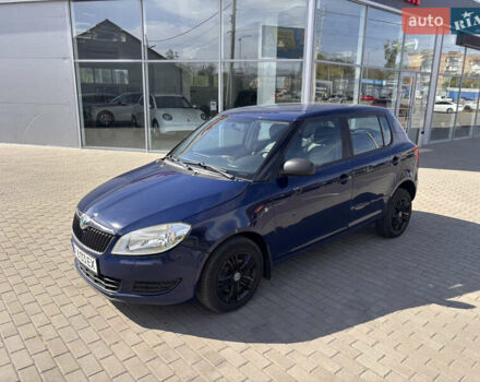 Синий Шкода Фабия, объемом двигателя 1.6 л и пробегом 285 тыс. км за 4700 $, фото 3 на Automoto.ua