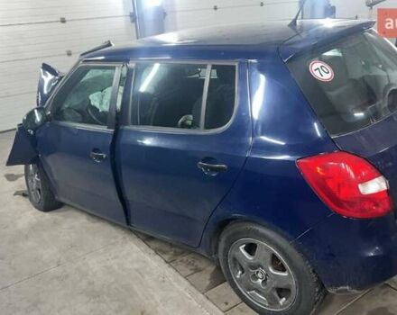 Синій Шкода Фабія, об'ємом двигуна 1.6 л та пробігом 195 тис. км за 2200 $, фото 7 на Automoto.ua