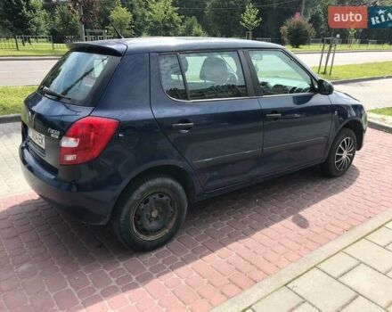Синій Шкода Фабія, об'ємом двигуна 1.39 л та пробігом 448 тис. км за 4100 $, фото 4 на Automoto.ua