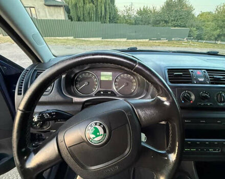 Синій Шкода Фабія, об'ємом двигуна 1.2 л та пробігом 256 тис. км за 5500 $, фото 14 на Automoto.ua