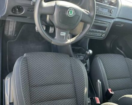 Шкода Фабия 2011 в Львове на Automoto.ua Синий Шкода Фабия, объемом двигателя 1.4 л и пробегом 141 тыс. км за 8300 $, фото 32 на Automoto.ua