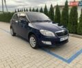 Синий Шкода Фабия, объемом двигателя 1.39 л и пробегом 186 тыс. км за 6200 $, фото 1 на Automoto.ua