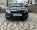Синий Шкода Фабия, объемом двигателя 1.2 л и пробегом 298 тыс. км за 3600 $, фото 1 на Automoto.ua