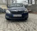 Синий Шкода Фабия, объемом двигателя 1.2 л и пробегом 298 тыс. км за 3600 $, фото 1 на Automoto.ua