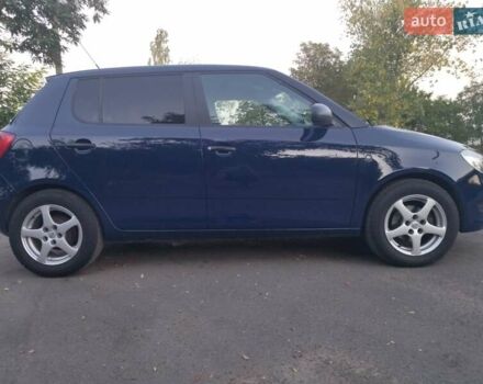 Синий Шкода Фабия, объемом двигателя 1.6 л и пробегом 237 тыс. км за 6000 $, фото 4 на Automoto.ua