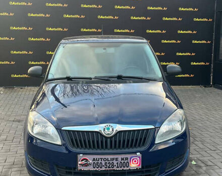 Синий Шкода Фабия, объемом двигателя 1.6 л и пробегом 240 тыс. км за 5900 $, фото 2 на Automoto.ua