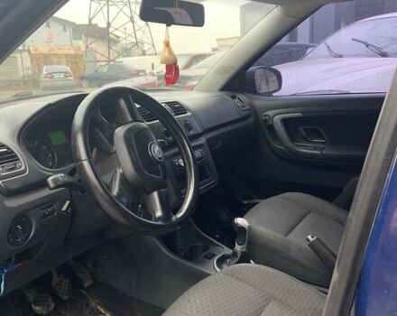 Синий Шкода Фабия, объемом двигателя 1.2 л и пробегом 298 тыс. км за 3600 $, фото 5 на Automoto.ua