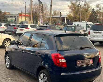 Синий Шкода Фабия, объемом двигателя 1.6 л и пробегом 240 тыс. км за 5900 $, фото 3 на Automoto.ua