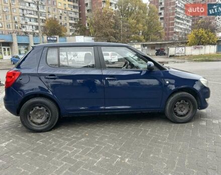 Синий Шкода Фабия, объемом двигателя 1.39 л и пробегом 260 тыс. км за 4200 $, фото 5 на Automoto.ua