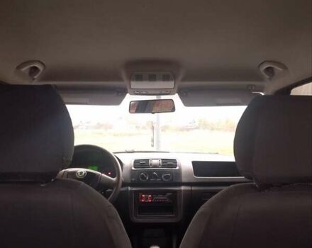 Синий Шкода Фабия, объемом двигателя 1.6 л и пробегом 279 тыс. км за 5200 $, фото 9 на Automoto.ua