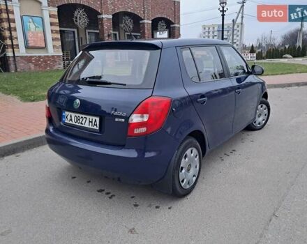 Синий Шкода Фабия, объемом двигателя 1.39 л и пробегом 173 тыс. км за 5550 $, фото 3 на Automoto.ua