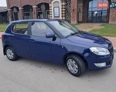 Синий Шкода Фабия, объемом двигателя 1.39 л и пробегом 173 тыс. км за 5550 $, фото 4 на Automoto.ua
