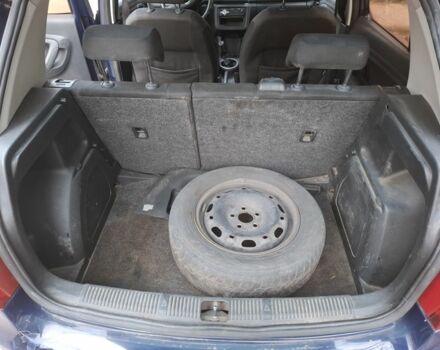 Синій Шкода Фабія, об'ємом двигуна 1.4 л та пробігом 250 тис. км за 1900 $, фото 12 на Automoto.ua