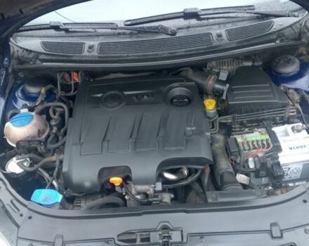 Синий Шкода Фабия, объемом двигателя 1.6 л и пробегом 217 тыс. км за 5200 $, фото 15 на Automoto.ua