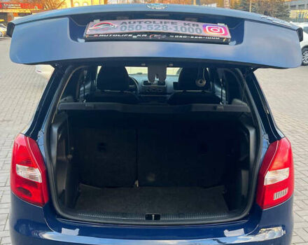 Синий Шкода Фабия, объемом двигателя 1.6 л и пробегом 240 тыс. км за 5900 $, фото 6 на Automoto.ua