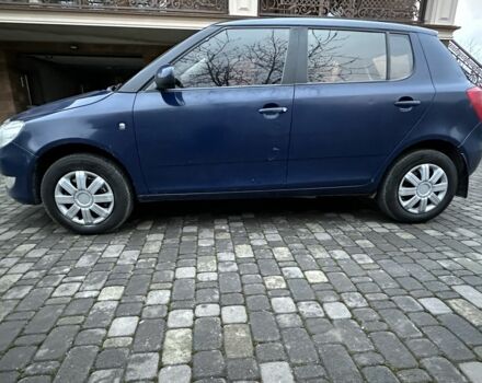 Синий Шкода Фабия, объемом двигателя 1.4 л и пробегом 262 тыс. км за 4299 $, фото 1 на Automoto.ua