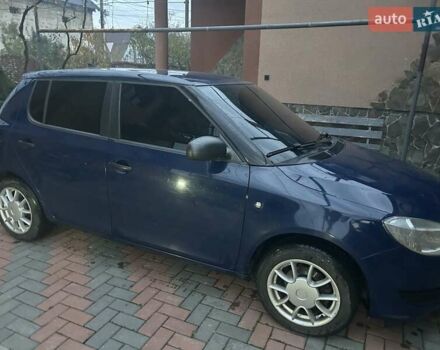 Синий Шкода Фабия, объемом двигателя 1.2 л и пробегом 203 тыс. км за 6000 $, фото 5 на Automoto.ua