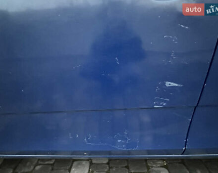 Синий Шкода Фабия, объемом двигателя 1.39 л и пробегом 262 тыс. км за 4299 $, фото 3 на Automoto.ua