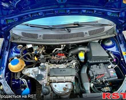 Синій Шкода Фабія, об'ємом двигуна 1.2 л та пробігом 300 тис. км за 5500 $, фото 12 на Automoto.ua