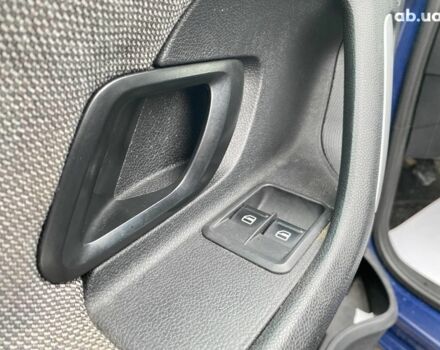 Синій Шкода Фабія, об'ємом двигуна 1.4 л та пробігом 283 тис. км за 5790 $, фото 10 на Automoto.ua