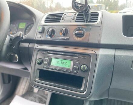 Синій Шкода Фабія, об'ємом двигуна 1.4 л та пробігом 283 тис. км за 5790 $, фото 15 на Automoto.ua