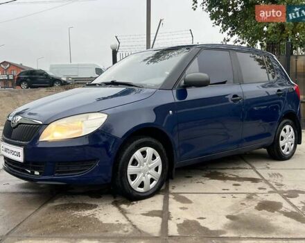 Синий Шкода Фабия, объемом двигателя 1.2 л и пробегом 116 тыс. км за 4490 $, фото 2 на Automoto.ua