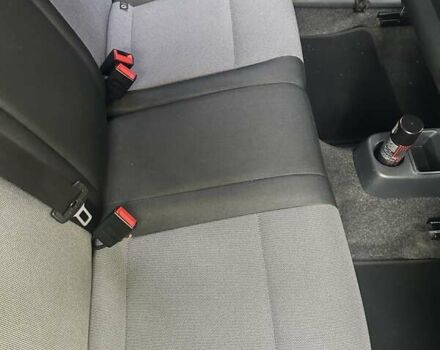 Синий Шкода Фабия, объемом двигателя 1.2 л и пробегом 203 тыс. км за 6000 $, фото 8 на Automoto.ua