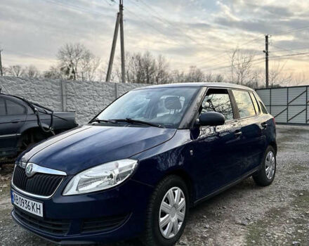 Синий Шкода Фабия, объемом двигателя 1.4 л и пробегом 283 тыс. км за 5400 $, фото 2 на Automoto.ua