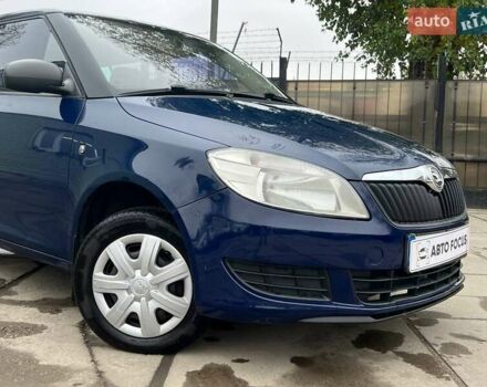 Синий Шкода Фабия, объемом двигателя 1.2 л и пробегом 116 тыс. км за 5190 $, фото 3 на Automoto.ua