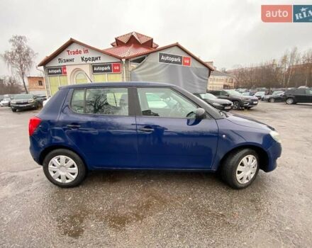 Синий Шкода Фабия, объемом двигателя 1.4 л и пробегом 283 тыс. км за 5790 $, фото 5 на Automoto.ua